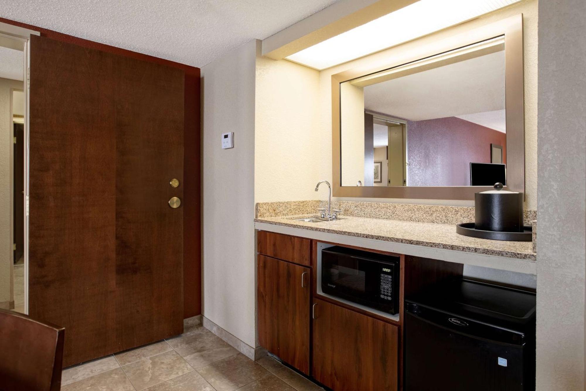 Hampton Inn Fort Wayne-Southwest Exterior photo